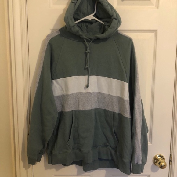 AE Colorblock Hoodie - Picture 2 of 10